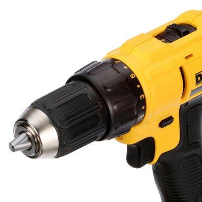 DeWALT DCD771C2 Aku vŕtačka 18 V, 1,3 Ah