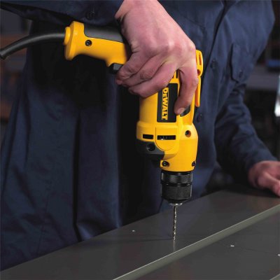 DeWALT DWD112S Vŕtačka 701 W