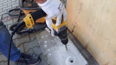 DeWALT D25144KP Kombinované kladivo SDS Plus 900 W + náhradné skľučovadlo.
