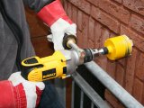 DeWALT D21570K Vŕtačka na diamantové vŕtanie 1 300 W