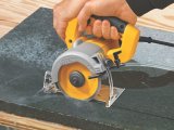 DeWALT DWC410 Rezačka obkladov na mokré aj suché rezanie 1 300 W