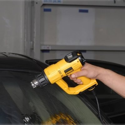 DeWALT D26414 Teplovzdušná pištoľ 2 000 W