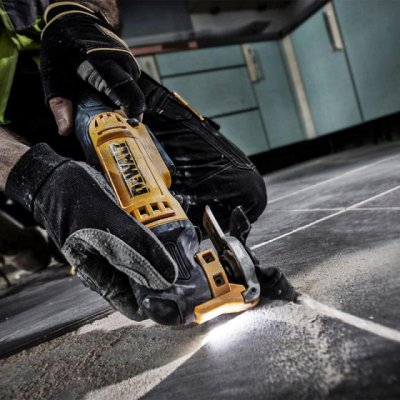 DeWALT DWE315KT Oscilačná multibrúska 300 W