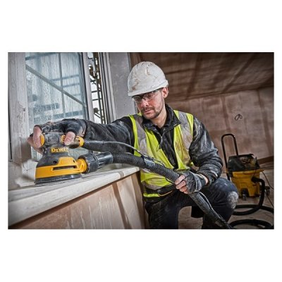 DeWALT DWE6423 Excentrická búska 125 mm