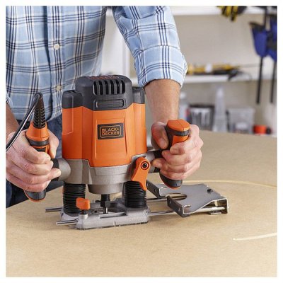 BLACK+DECKER KW1200E Vrchná frézka 1200 W