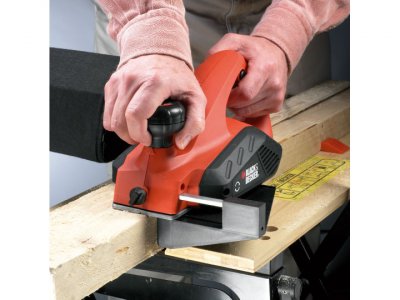 BLACK+DECKER KW712 Hoblík 650 W