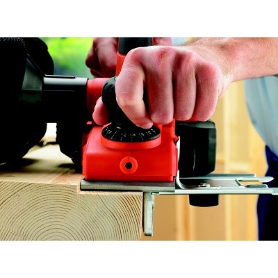 BLACK+DECKER KW750K Hoblík 750 W