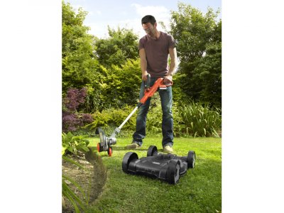BLACK+DECKER STC1820CM Aku strunová kosačka s podvozkom 18 V, 2 Ah