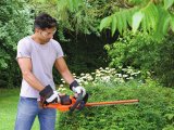 BLACK+DECKER GTC18504PC Aku nožnice na živý plot 18 V, 4 Ah