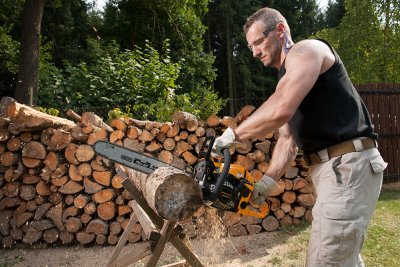 RIWALL RPCS 5545 Motorová reťazová píla 45 cm