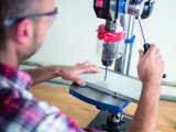 Scheppach DP 18 VARIO Stojanová vŕtačka s krížovým laserom 550 W