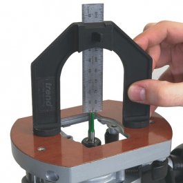 TREND 102-GAUGE/1 Hĺbkomer pre hornú frézku