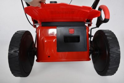 HECHT548SW5IN1 Motorová kosačka 5 v 1 s pojazdom 135 cm3, 60 l