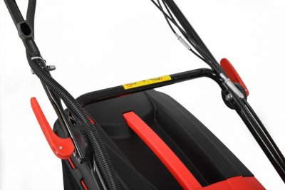 HECHT548SWE5IN1 Motorová kosačka 5 v 1 s pojazdom a ľahkým štartom 135 cm3, 60 l