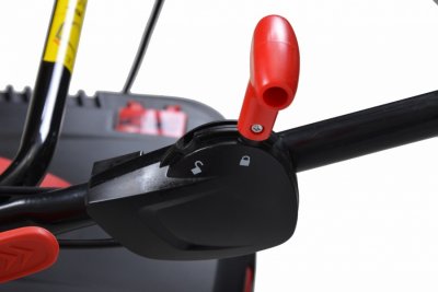HECHT1863S Trojkolesová elektrická kosačka 5 v 1 s pojazdom 1800 W, 60 l
