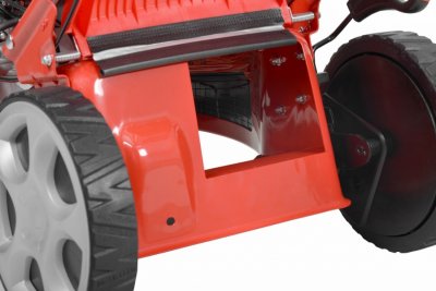 HECHT5543SXE Trojkolesová motorová kosačka  5 v 1 s pojazdom a ľahkým štartom, 173 cm3, 60 l
