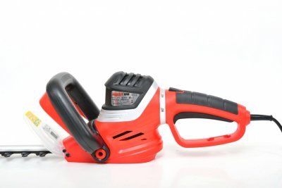 HECHT610 Elektrický plotostrih s otočnou rukoväťou, 600 W, 68 cm
