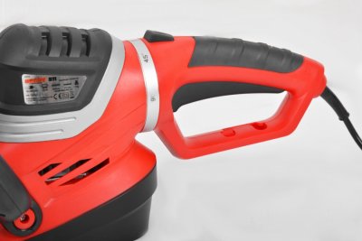 HECHT611 Elektrický plotostrih so zbernou lištou a otočnou rukoväťou, 750 Wm 68 cm