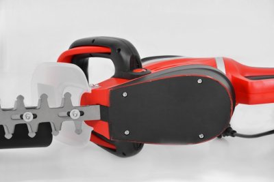 HECHT611 Elektrický plotostrih so zbernou lištou a otočnou rukoväťou, 750 Wm 68 cm