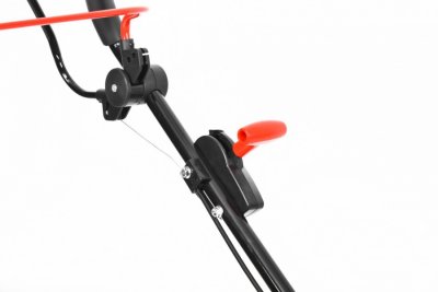 HECHT5483SW5IN1 Trojkolesová motorová kosačka 5 v 1 s pojazdom 135 cm3, 60 l