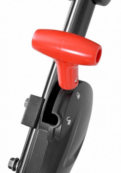 HECHT5483SWE5IN1 Trojkolesová motorová kosačka 5 v 1 s pojazdom a ľahkým štartom 135 cm3, 60 l