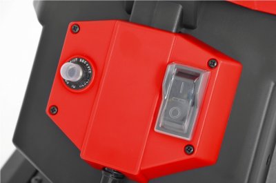 HECHT624BOX Elektrický drvič vetiev 2500 W, 4 cm vetvy