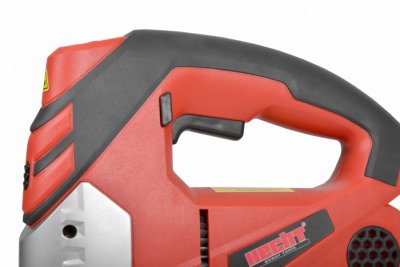 HECHT1569 Priamočiara píla 810 W