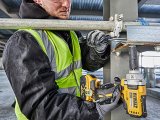 DeWALT DCF894P2 Aku rázový uťahovač 18 V 1/2", 5 Ah