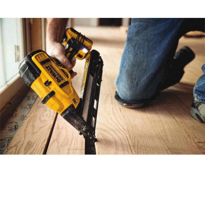DeWALT DCN650N Klincovačka 18 V