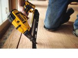 DeWALT DCN650N Klincovačka 18 V