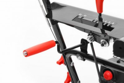 HECHT 9661 Snehová fréza dvojstupňová benzínová s pojazdom, 61 cm