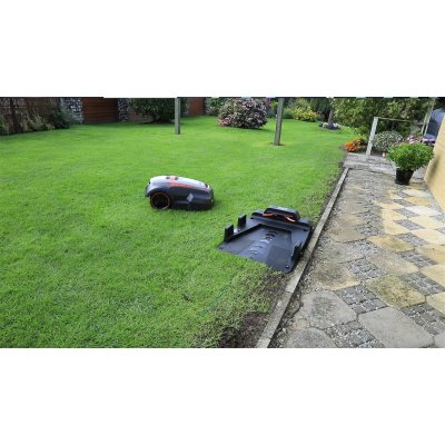 RIWALL Riwall PRO RRM 1000 Robotická aku kosačka 1000 m2, 28 V, 4 Ah