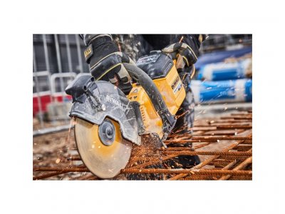 DeWALT DCS690X2 Rozbrusovacia píla 230 mm FLEXVOLT 54 V