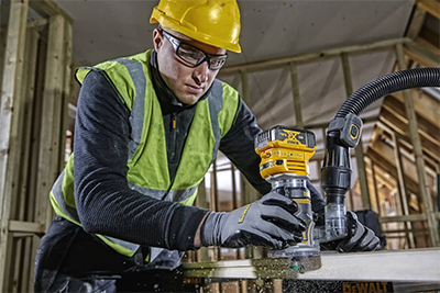 DeWALT DCW604NT Aku kombinovaná frézka horná bezuhlíková 18 V XR, 8 mm