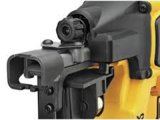 DeWALT DCFS950P2 Aku sponkovačka na ploty 18 V, 5 Ah