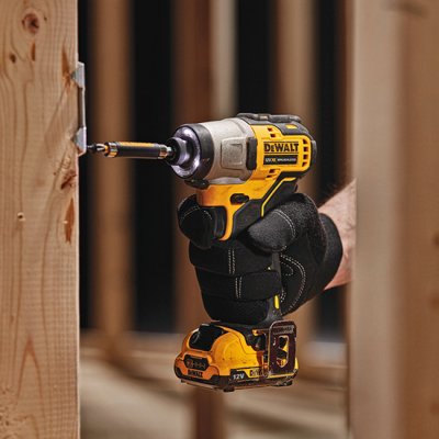 DeWALT DCF801N Aku rázový uťahovač bezuhlíkový 12 V