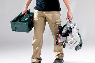 METABO KS 216 M Lasercut Skracovacia píla 1100 W, 216 mm