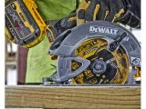 DeWALT DCS578N Aku kotúčová píla XR Flexvolt 54 V