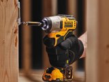 DeWALT DCF601D2 Aku skrutkovač 1/4", XR 12 V, 2 Ah
