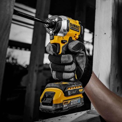 DeWALT DCF850E2T Aku rázový uťahovač 1/4" XR 18 V Powerstack, 1,7 Ah