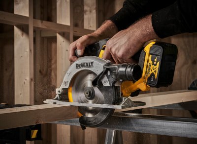 DeWALT DCS565NT Aku kotúčová píla 18 V