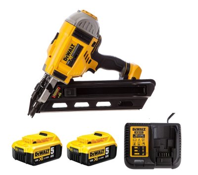 DeWALT DCN692P2X Aku klincovačka 18 V, 5 Ah
