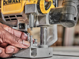 DeWALT DWE625 Vrchná frézka s reguláciou otáčok, 2300 W