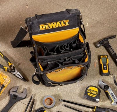 DeWALT DWST83541-1 Taška na popruhu Tstak Soft Bag