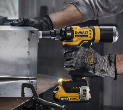 DeWALT Akumulátorové nitovacie kliešte 18V DCF403NT